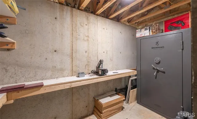 $515,000 | 11659 Highway Ah, Plato, MO 65552