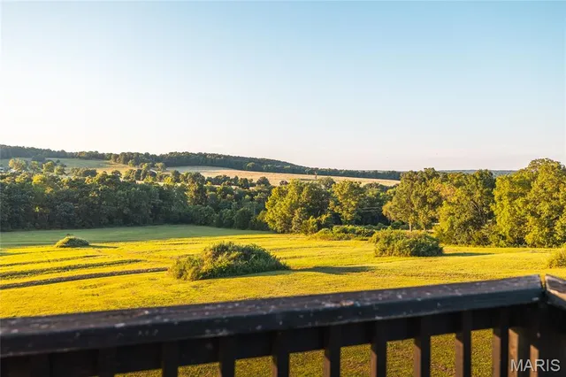 $515,000 | 11659 Highway Ah, Plato, MO 65552