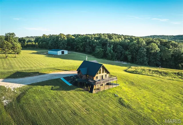 $515,000 | 11659 Highway Ah, Plato, MO 65552