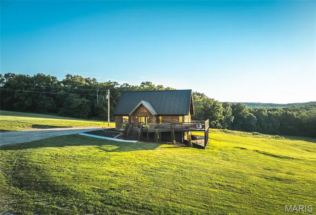 $515,000 | 11659 Highway Ah, Plato, MO 65552