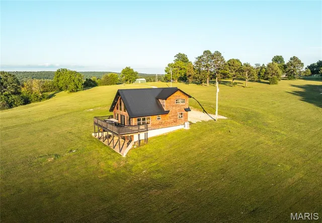$515,000 | 11659 Highway Ah, Plato, MO 65552
