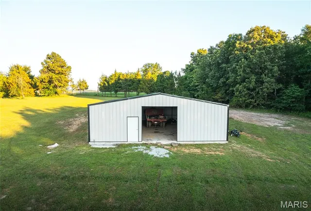 $515,000 | 11659 Highway Ah, Plato, MO 65552