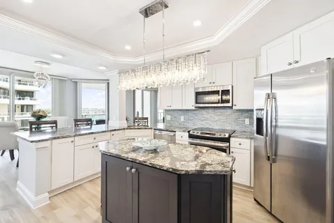 $849,500 | 110 Gulf Shore Drive, Unit 427, Destin, FL 32541