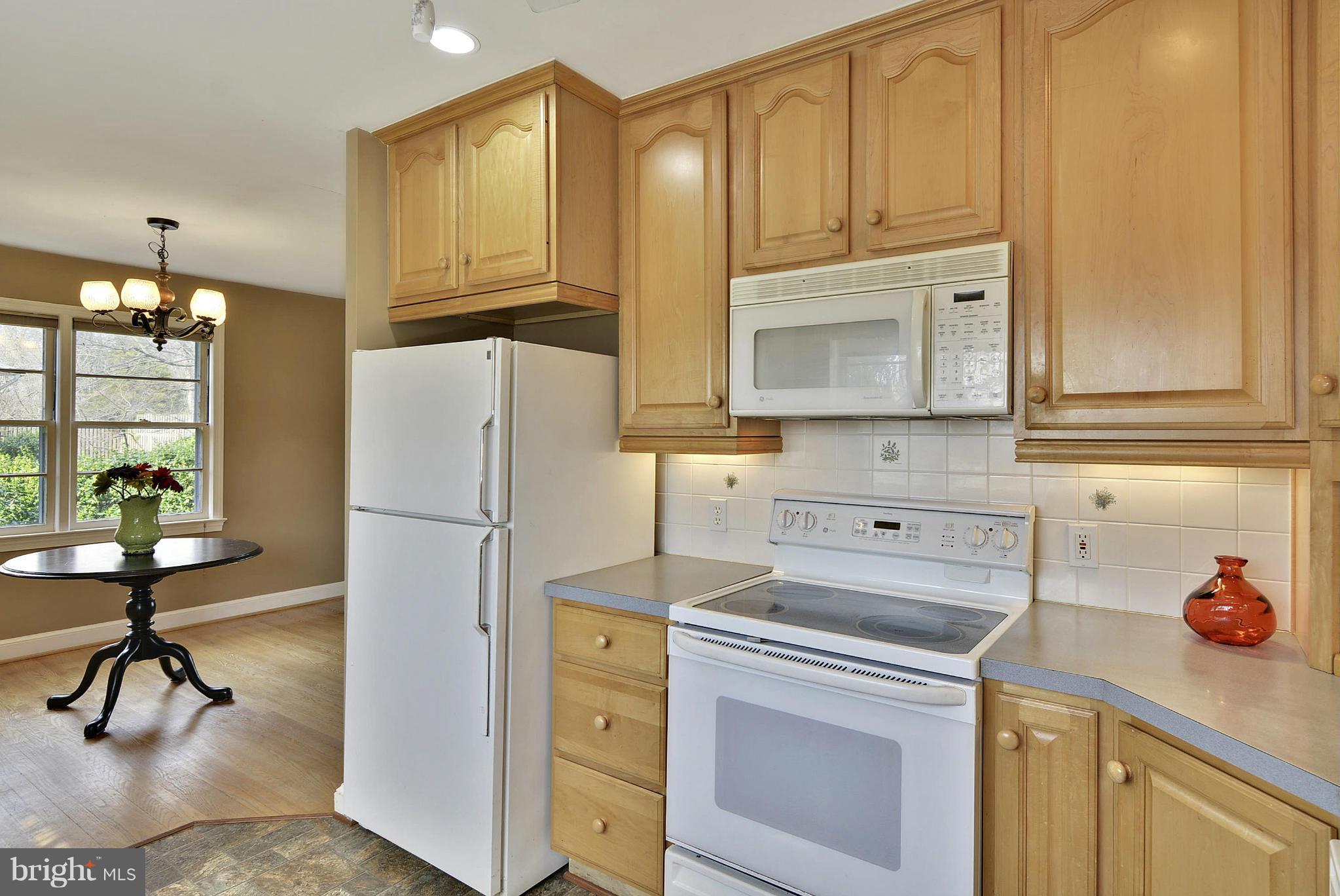 1702 Windham Lane Silver Spring, MD 20902 - Photo 9 of 30 Kitchen
