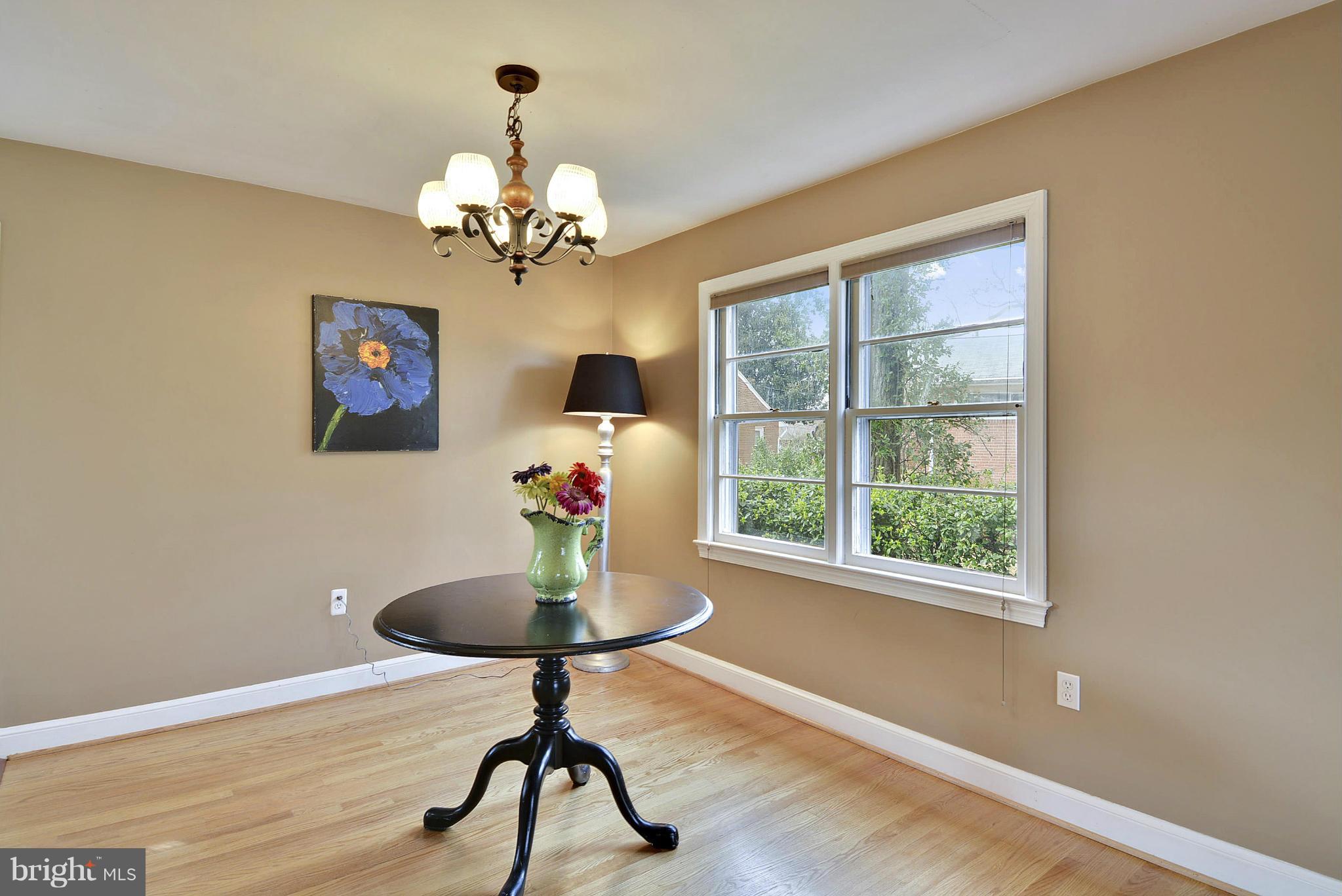 1702 Windham Lane Silver Spring, MD 20902 - Photo 10 of 30 Dining Room