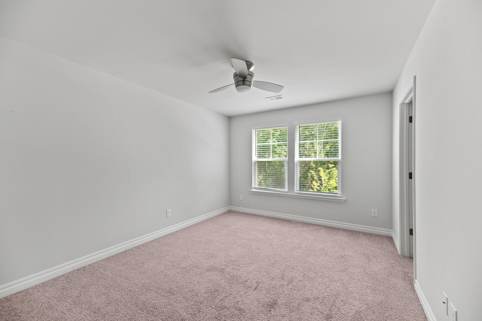 113 Petrell Road Summerville, SC 29483 - Photo 13 of 20 113 Petrell Rd 22 of 29