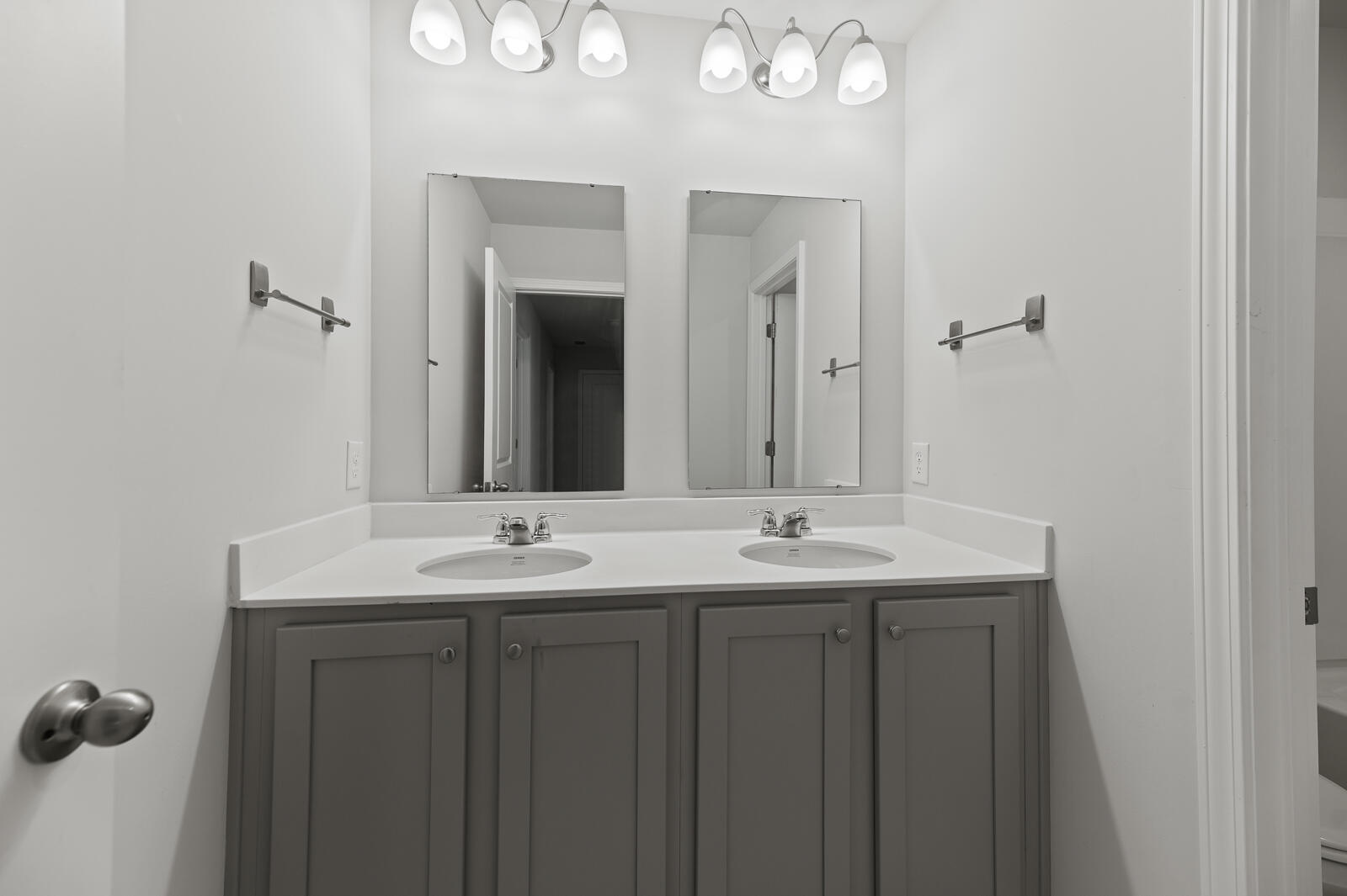 113 Petrell Road Summerville, SC 29483 - Photo 16 of 20 113 Petrell Rd 23 of 29