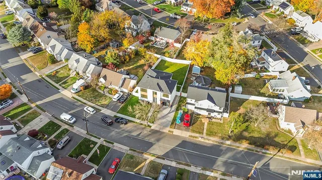 $1,390,000 | 12-25 Eastern Drive, Fair Lawn, NJ 07410