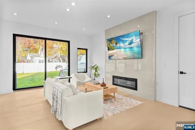 $1,390,000 | 12-25 Eastern Drive, Fair Lawn, NJ 07410