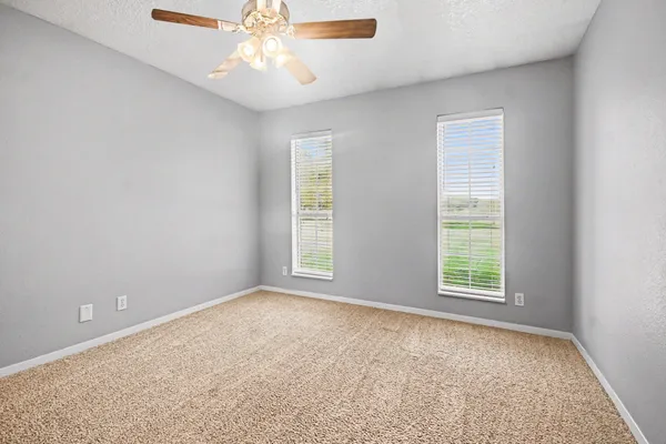 $475,000 | 21503 Pecan Bend Road, Damon, TX 77430