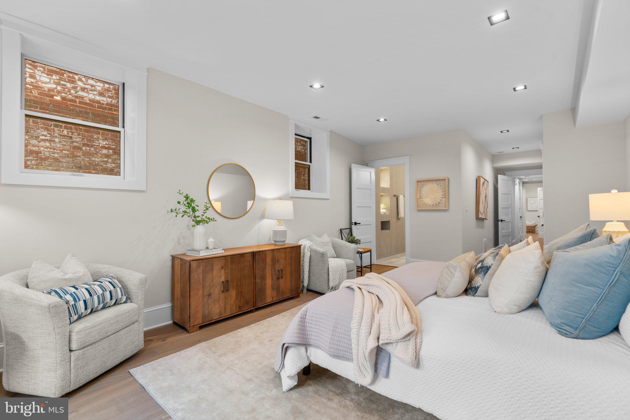 1815 13th Street Northwest, Unit 1 Washington, DC 20009 - Photo 29 of 45