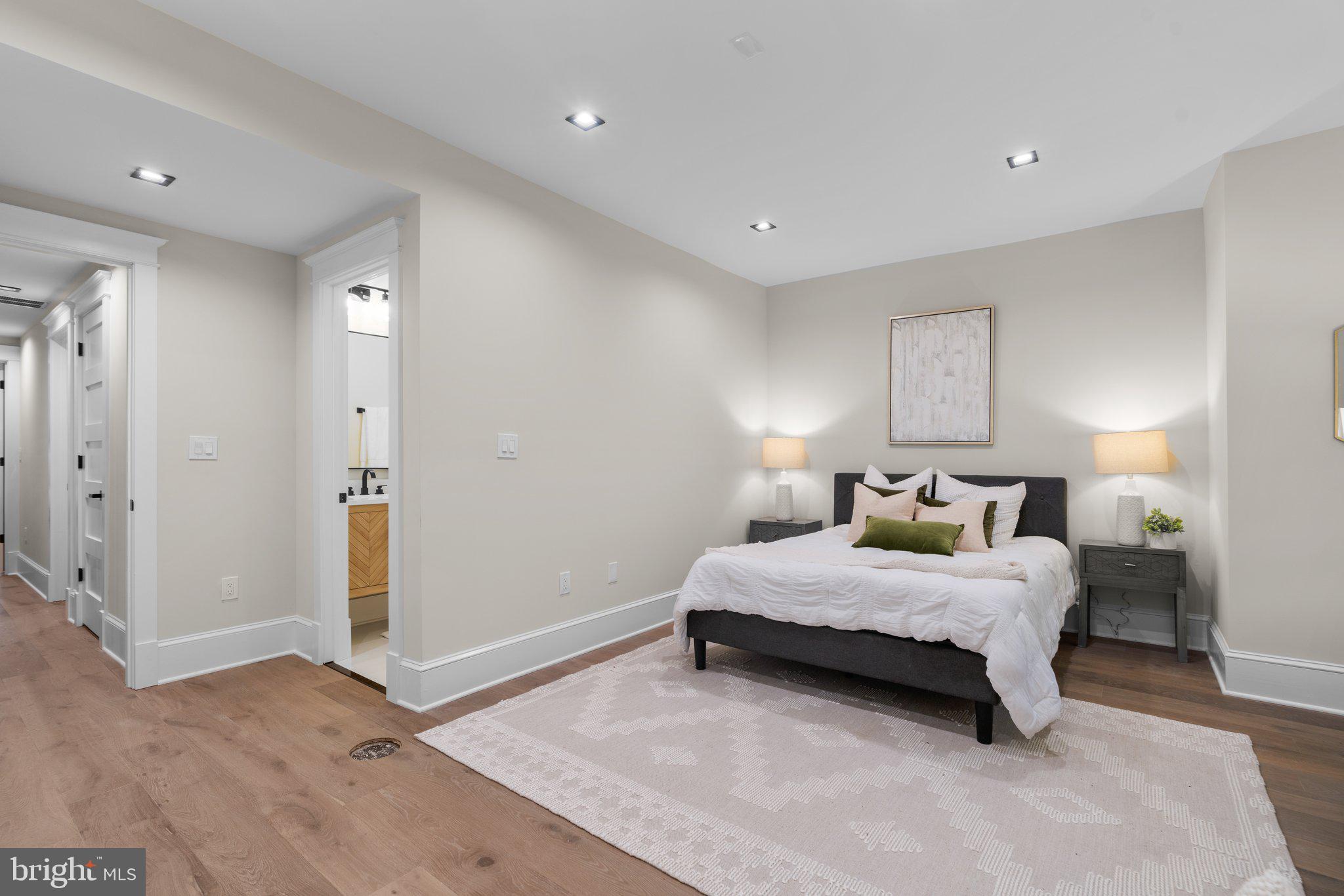 1815 13th Street Northwest, Unit 1 Washington, DC 20009 - Photo 38 of 45