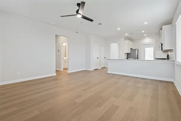 $2,480 | 1119 Campside Drive, Beasley, TX 77417