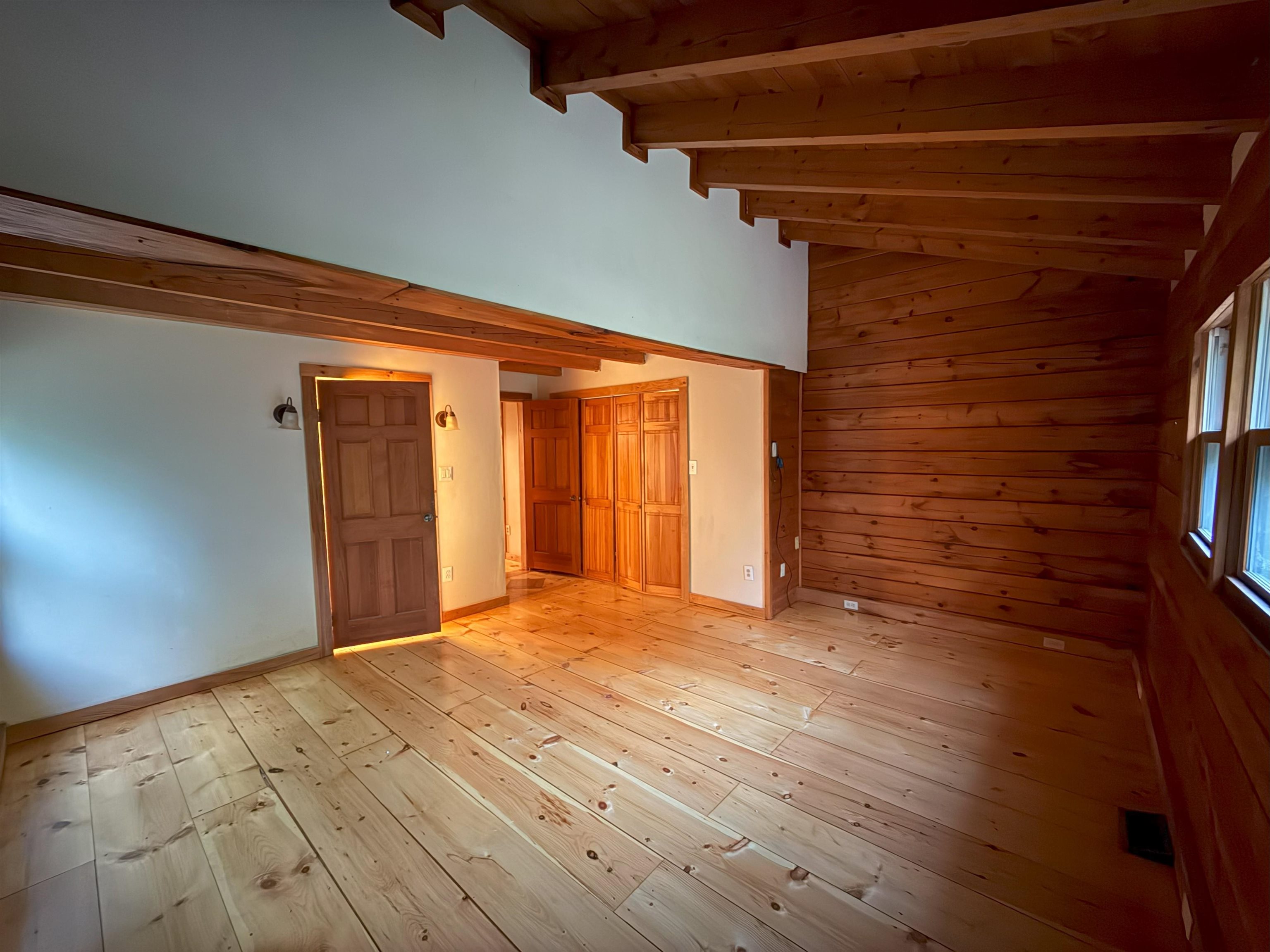 22 Greenwood Road Weare, NH 03281 - Photo 13 of 43