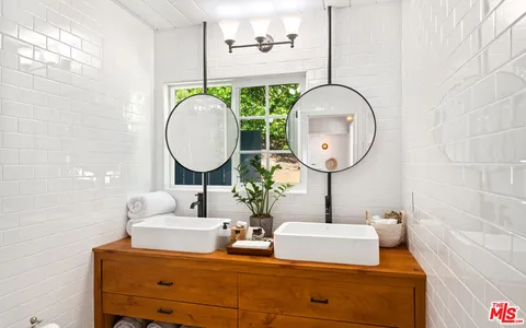 $6,995,000 | 21030 Pacific Coast Highway, Malibu, CA 90265