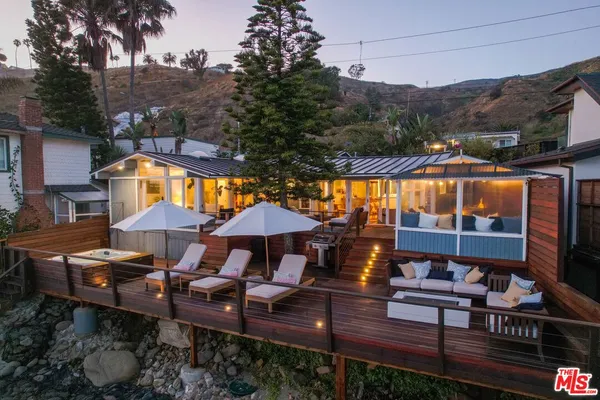 $6,995,000 | 21030 Pacific Coast Highway, Malibu, CA 90265