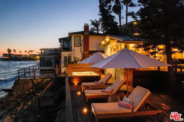 $6,995,000 | 21030 Pacific Coast Highway, Malibu, CA 90265