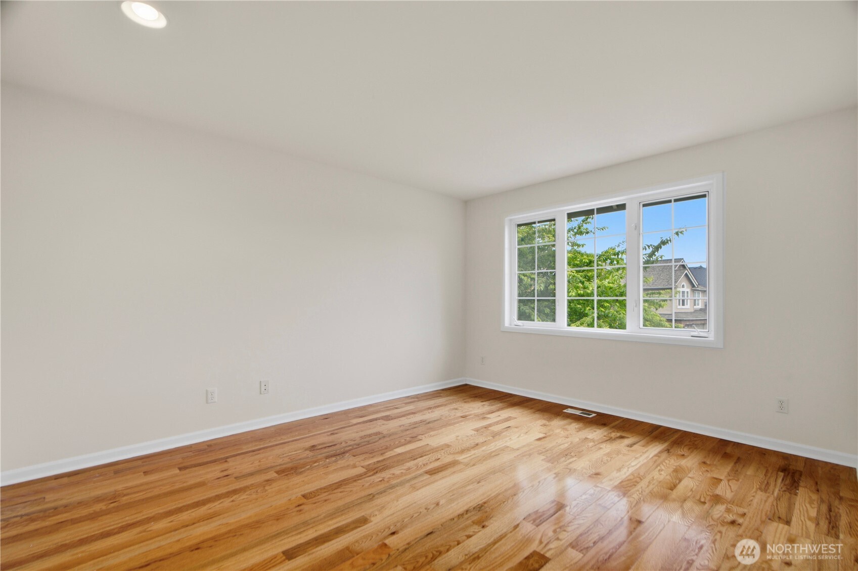 20705 40th Drive Southeast Bothell, WA 98021 - Photo 32 of 39
