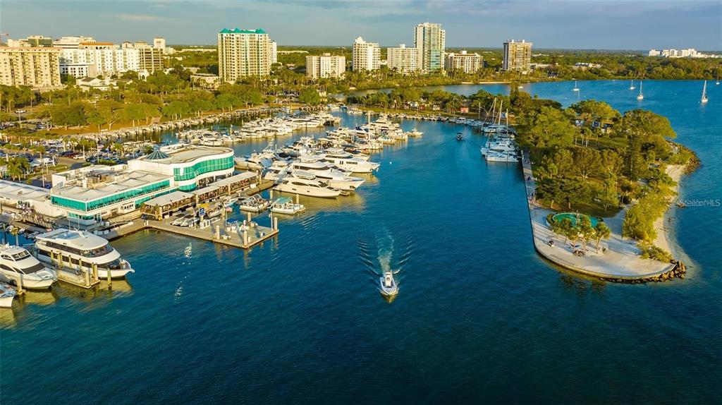 301 Quay Commons, Unit 1011 Sarasota, FL 34236 - Photo 50 of 75