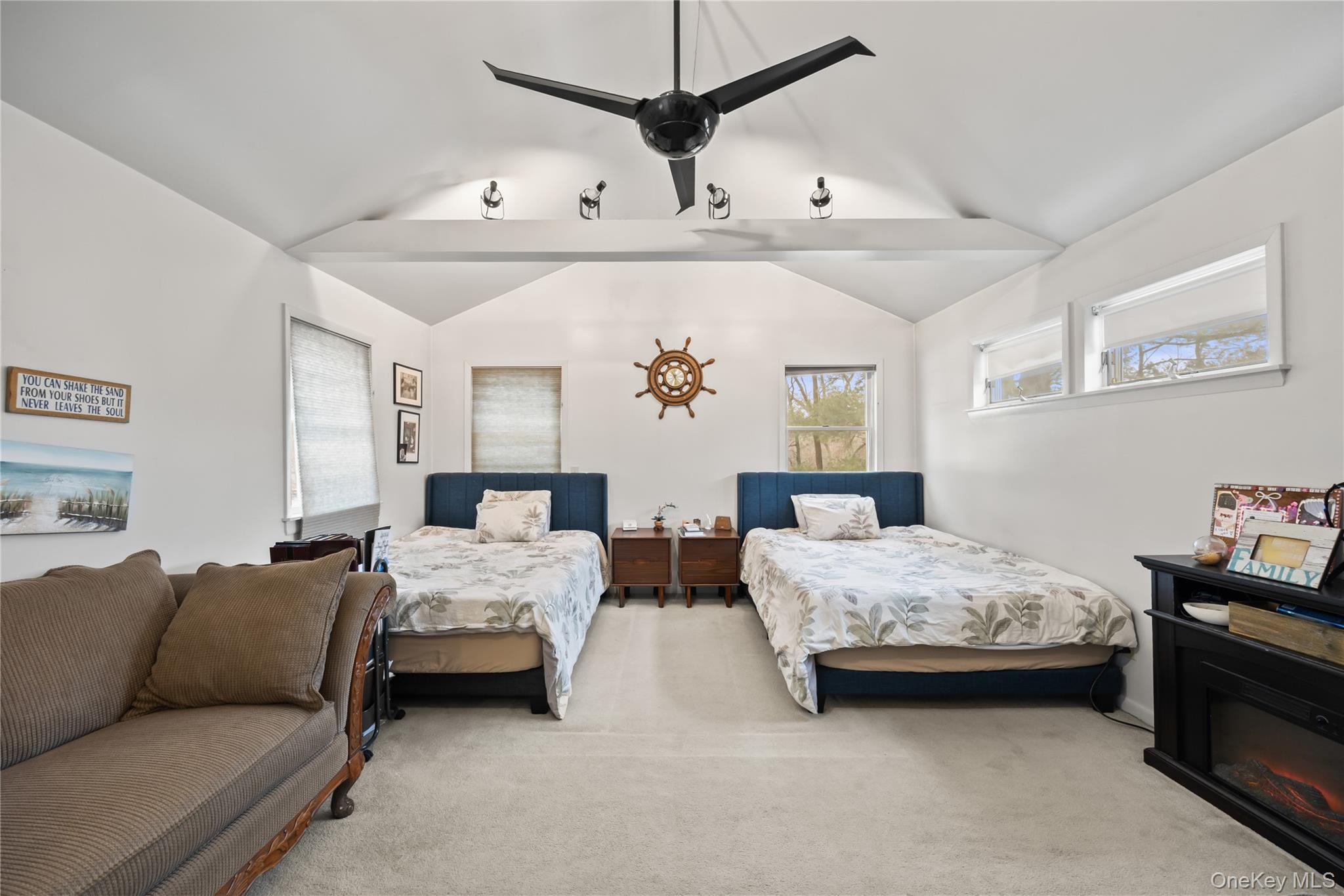 11 Castle Drive Chestnut Ridge, NY 10977 - Photo 25 of 34