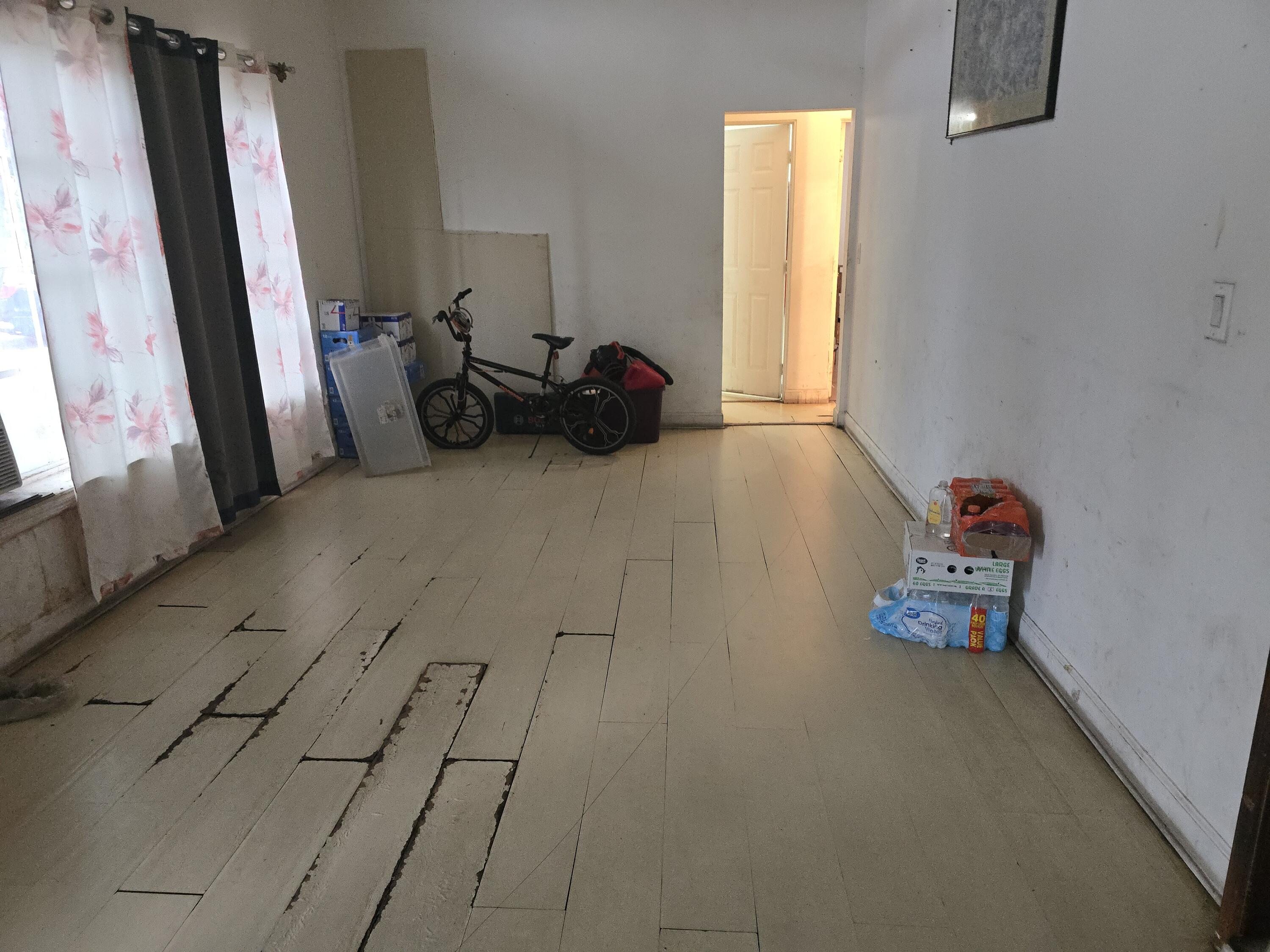 631 North E Street Lake Worth Beach, FL 33460 - Photo 2 of 11 20260130_160401