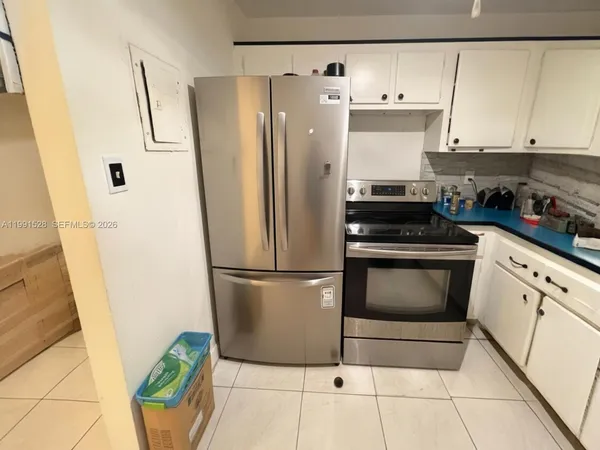 $1,200 | 18707 Northeast 2nd Avenue, Unit 919, Miami, FL 33179