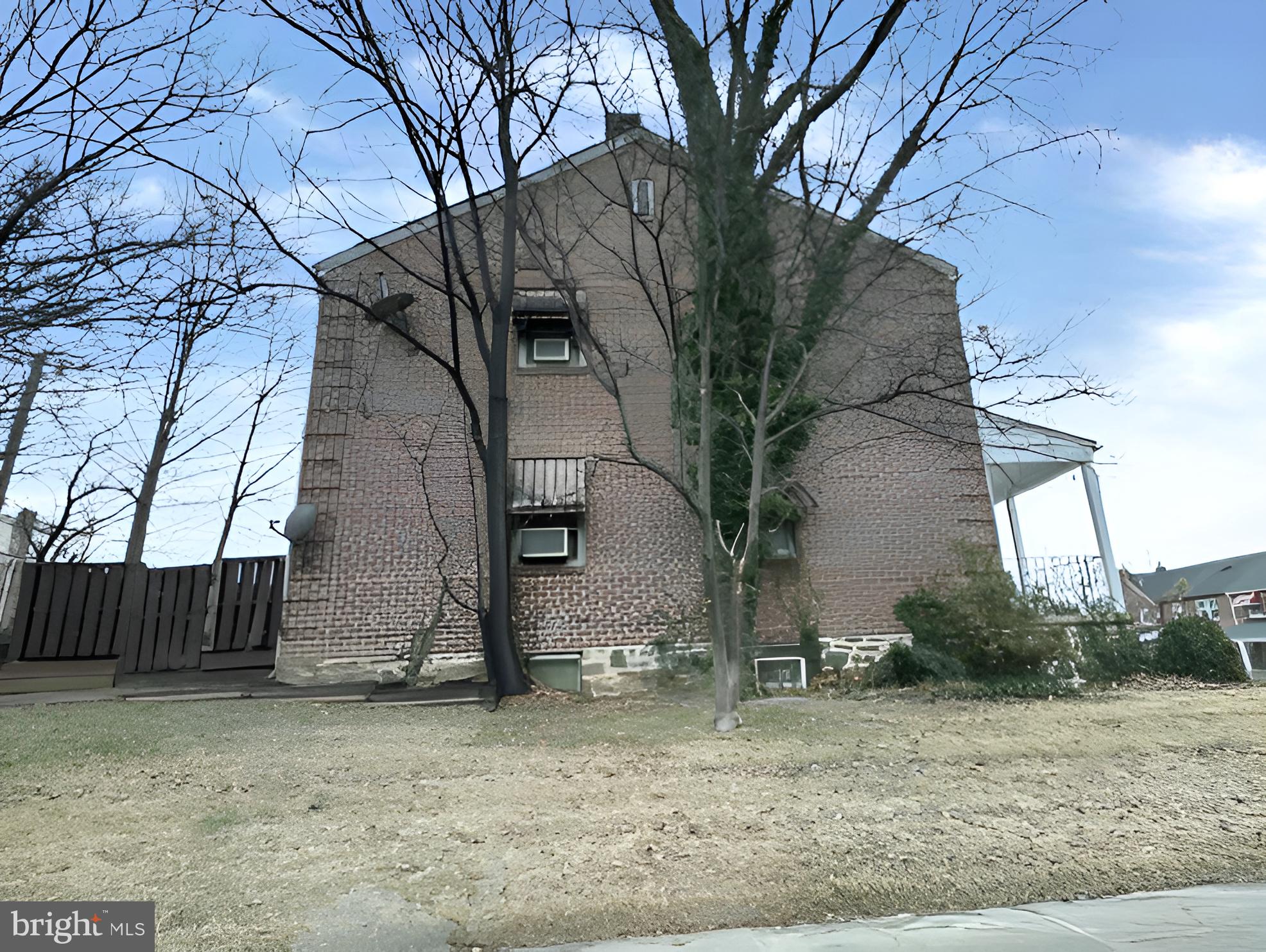 3800 Delverne Road Baltimore, MD 21218 - Photo 5 of 10