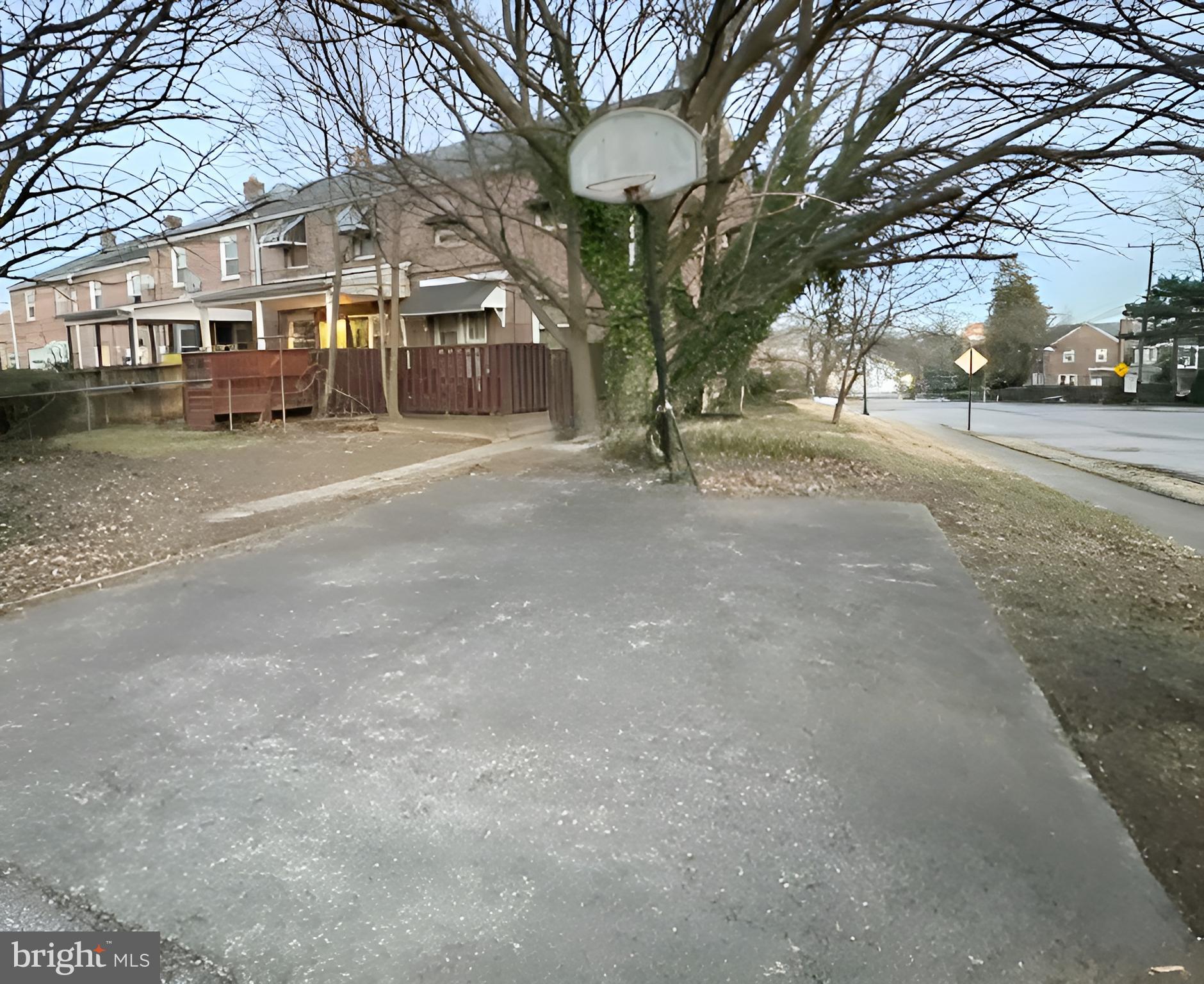 3800 Delverne Road Baltimore, MD 21218 - Photo 7 of 10