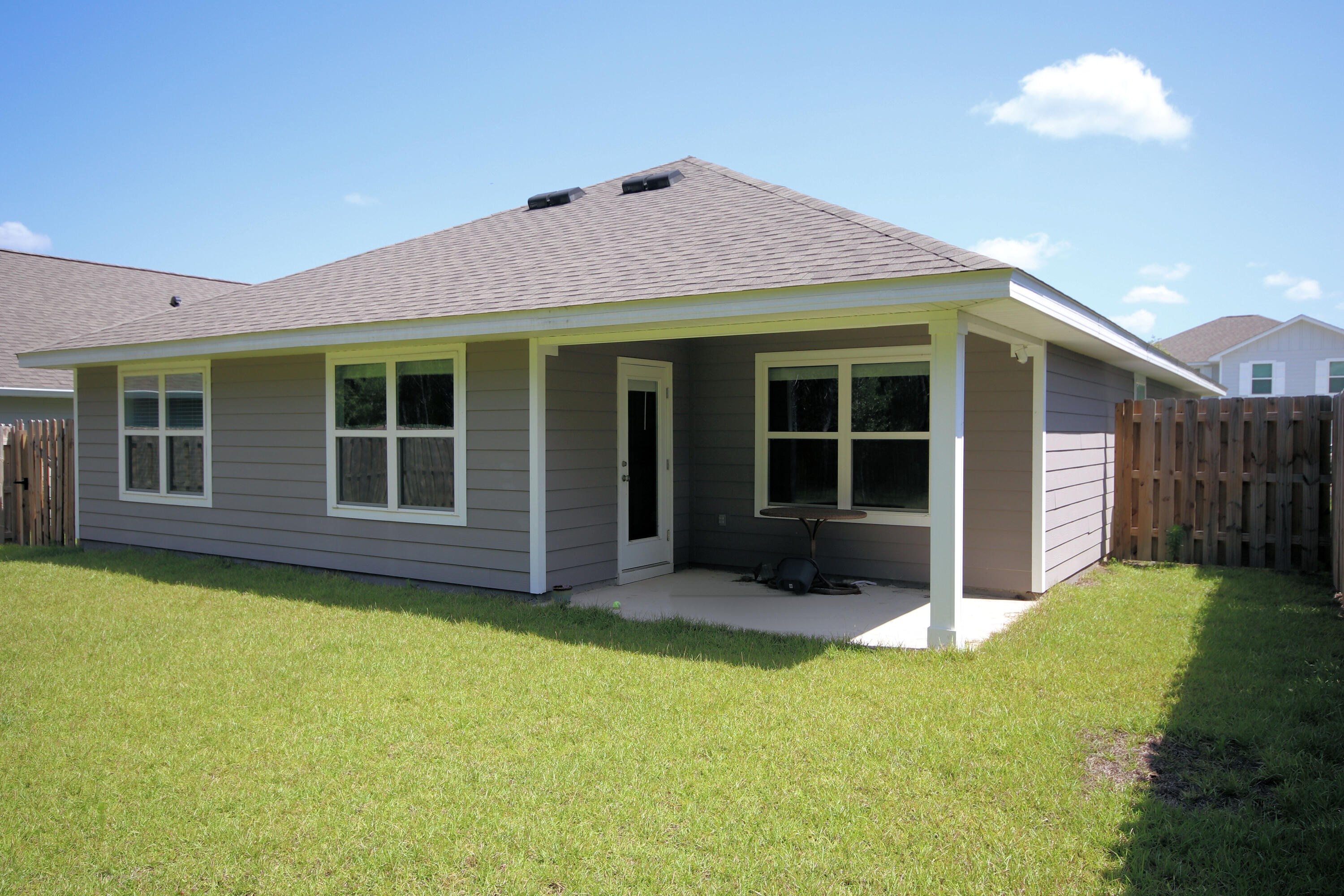 334 This Way Freeport, FL 32439 - Photo 46 of 56 a view of a house with yard and porch