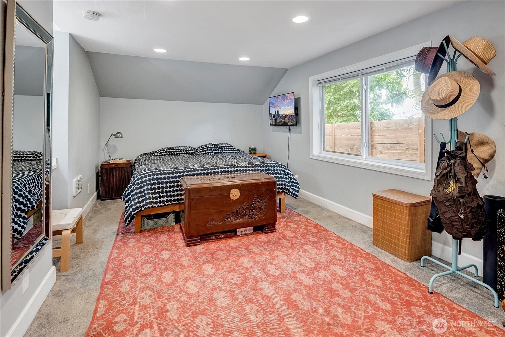 555 Windsor Place Northeast Renton, WA 98056 - Photo 13 of 38