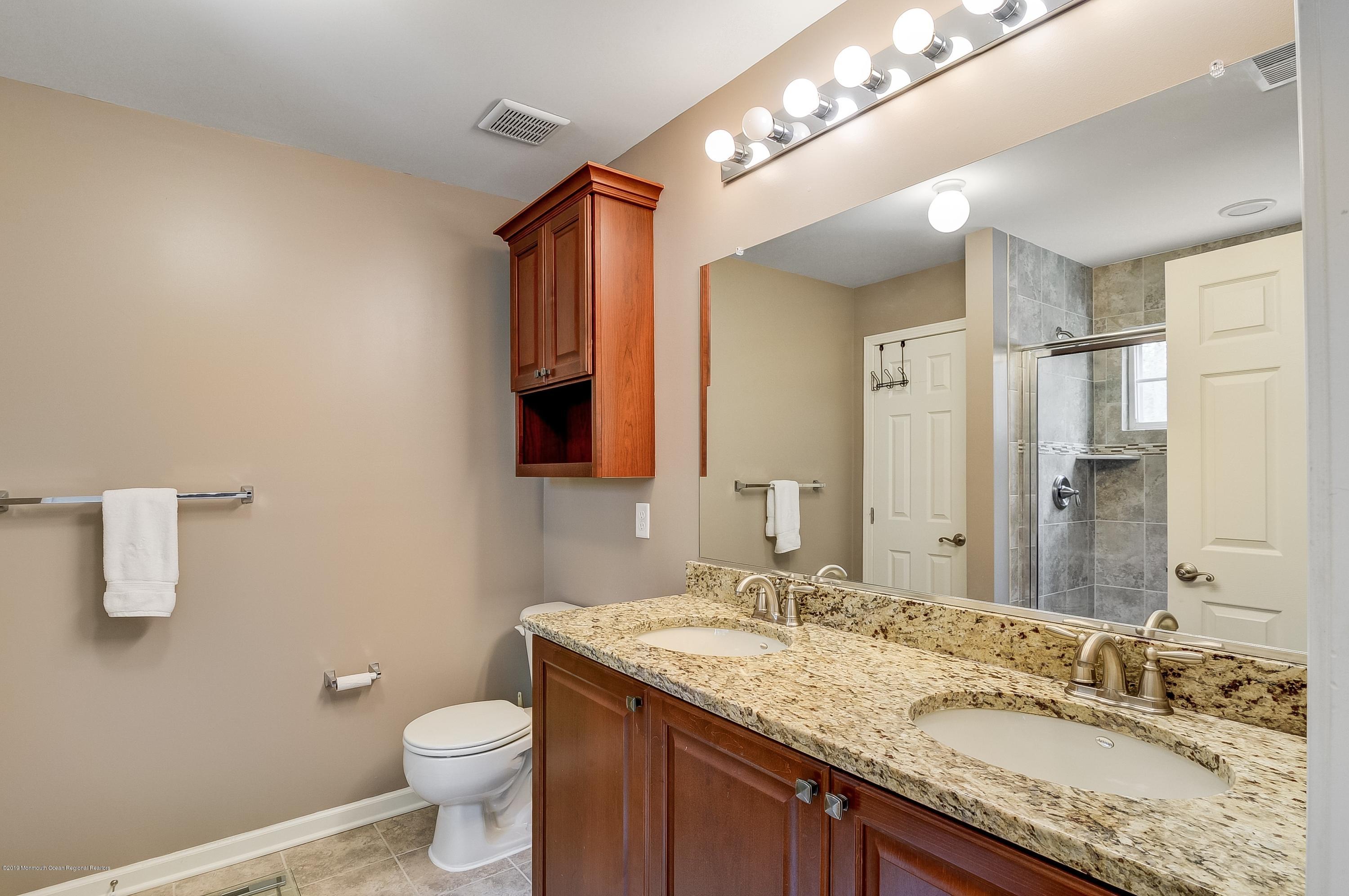 10 Santa Rosa Lane Tinton Falls, NJ 07753 - Photo 16 of 22 017_Suite 1
