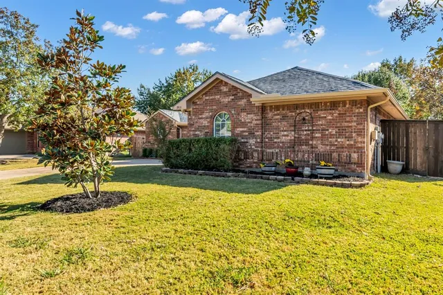$335,000 | 1900 Le Sage Court, Denton, TX 76208