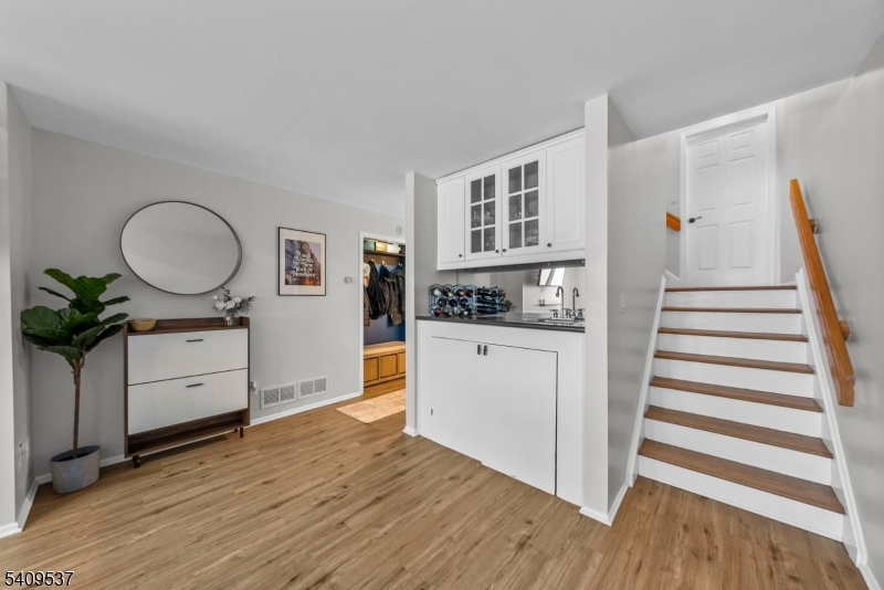 23 Bayowski Road West Orange, NJ 07052 - Photo 19 of 38