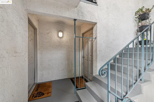 $795,000 | 5238 Clinton Avenue, Richmond, CA 94805