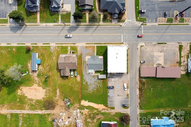 $369,000 | 262 Catawba Avenue, Old Fort, NC 28762