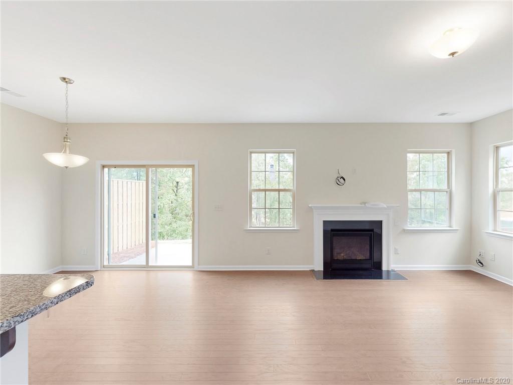 616 Amber Meadows Way Tega Cay, SC 29708 - Photo 4 of 20
