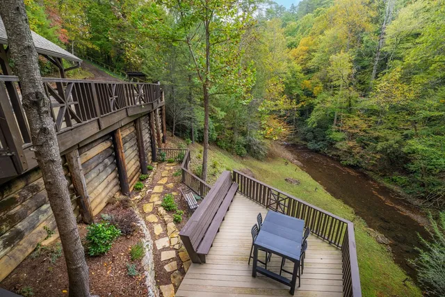 a view of a yard with an outdoor space