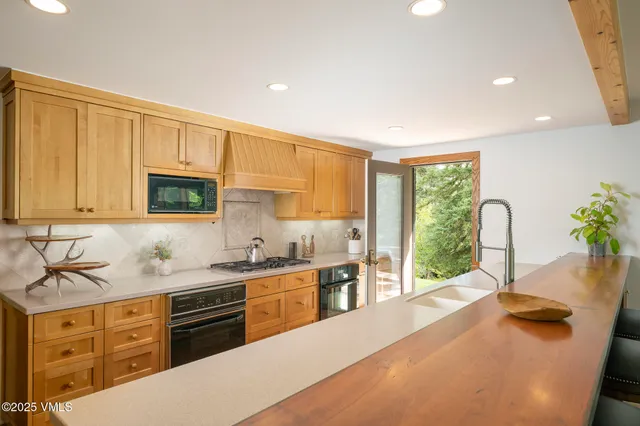 $5,750,000 | 304 Meadow Road, Edwards, CO 81632