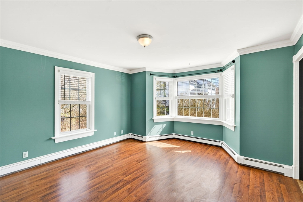 92 Ash Street Gardner, MA 01440 - Photo 5 of 29