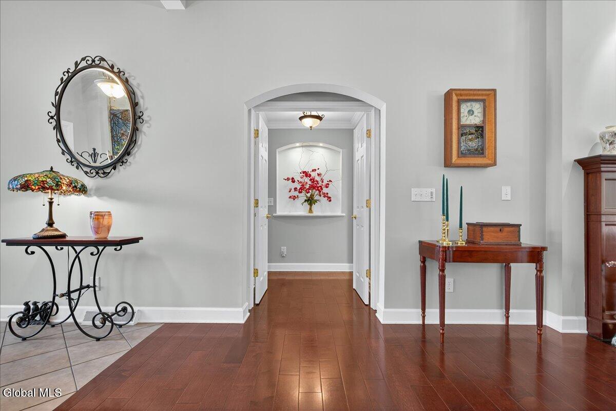 19 Highview Way Halfmoon, NY 12118 - Photo 27 of 76 Primary Suite Entry!