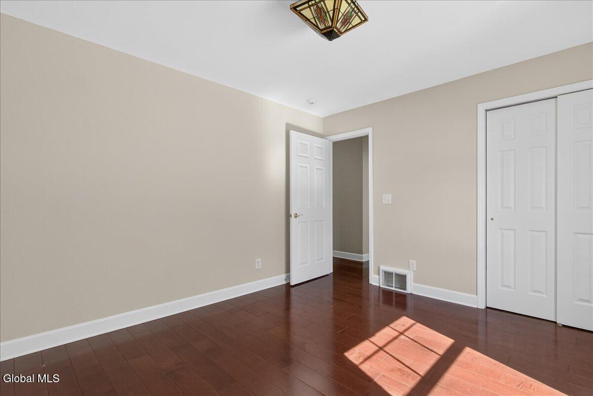 19 Highview Way Halfmoon, NY 12118 - Photo 45 of 76 White Doors Throughout!