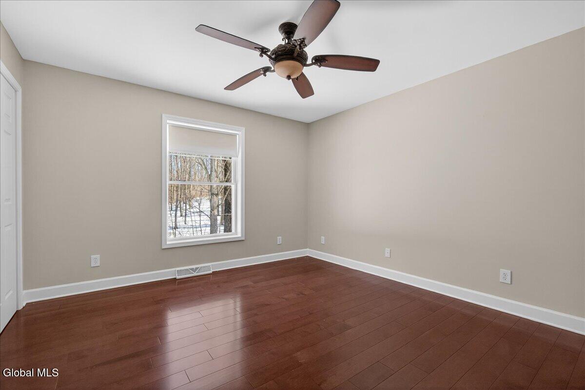 19 Highview Way Halfmoon, NY 12118 - Photo 50 of 76 UN-STAGED 3rd Bedroom!