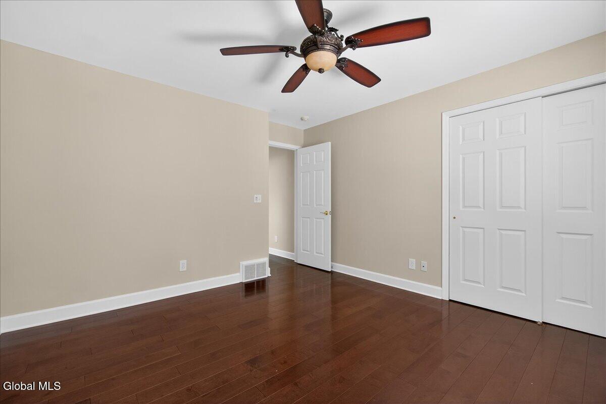 19 Highview Way Halfmoon, NY 12118 - Photo 51 of 76 Freshly Painted