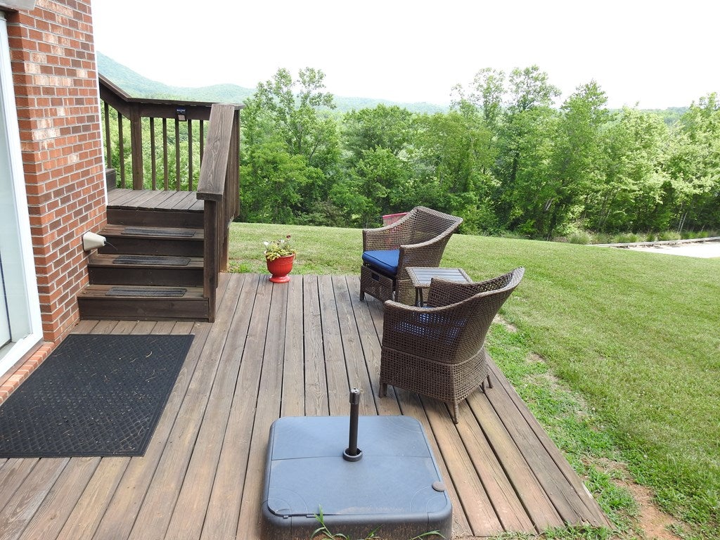 5313 Ivanhoe Road Fries, VA 24330 - Photo 29 of 47 Gallery Image 29