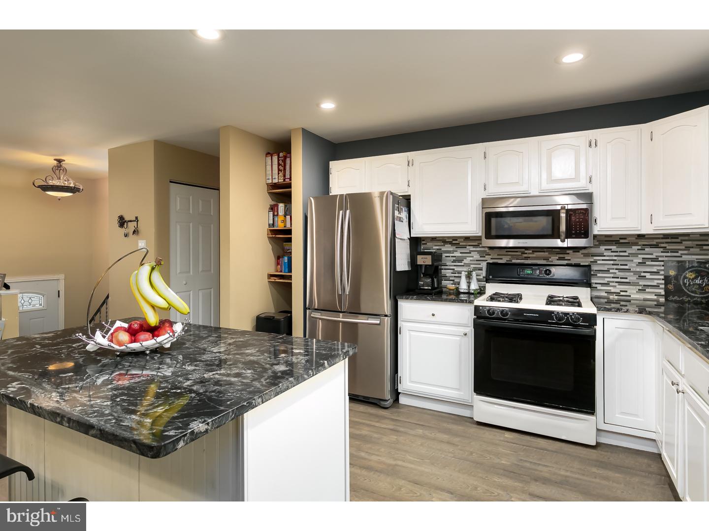 347 Peach Road Bellmawr, NJ 08031 - Photo 14 of 21 Gallery Image 14