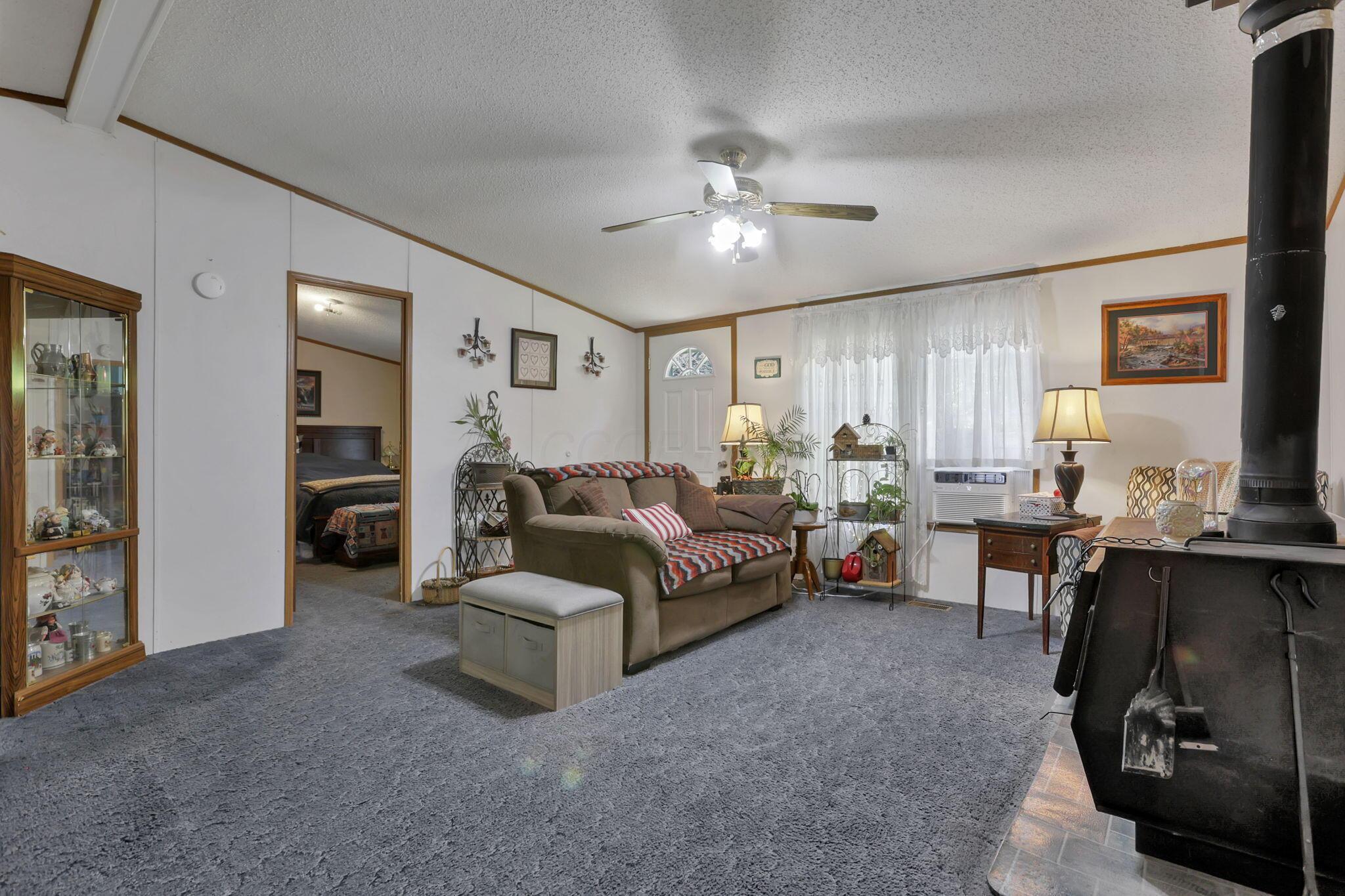 13861 Union Road Laurelville, OH 43135 - Photo 7 of 60