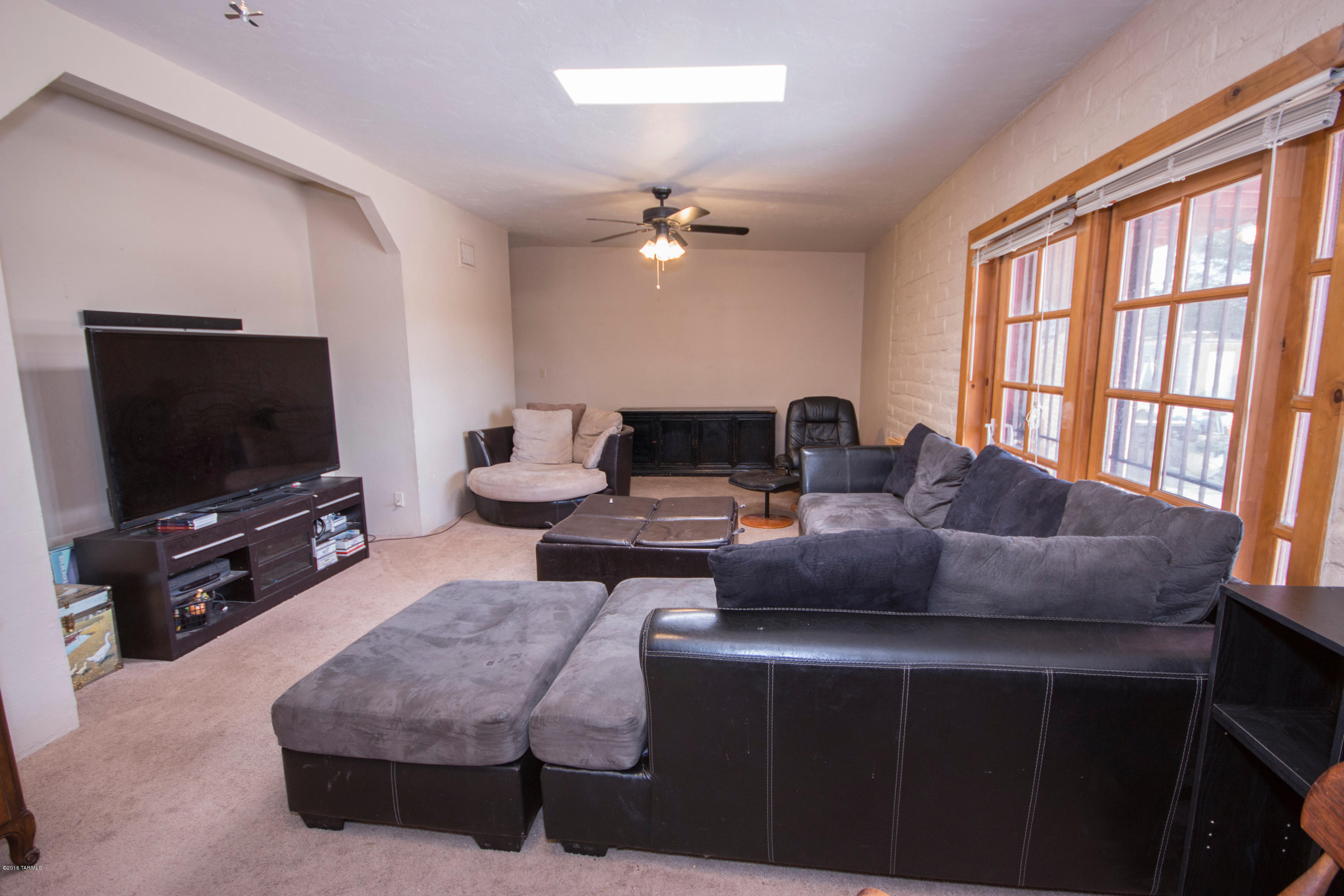 3050 West Bilby Road Tucson, AZ 85746 - Photo 4 of 14 Gallery Image 4