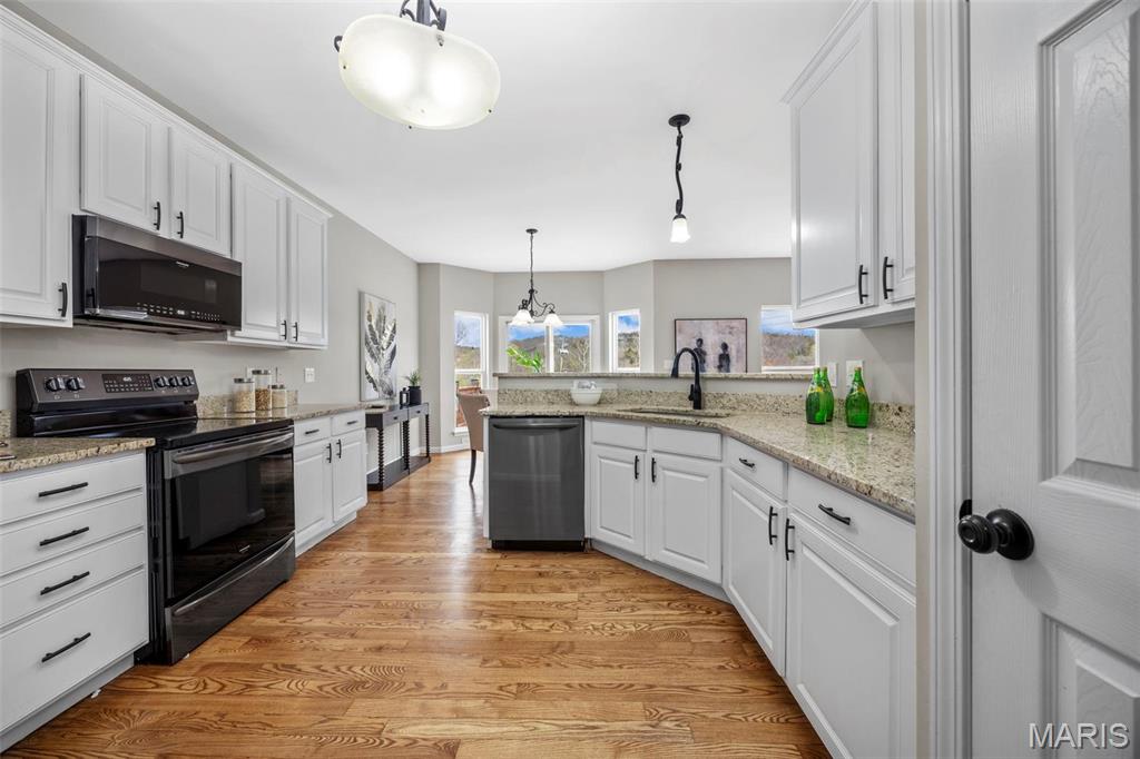 407 Forby Estates Drive Eureka, MO 63025 - Photo 21 of 47