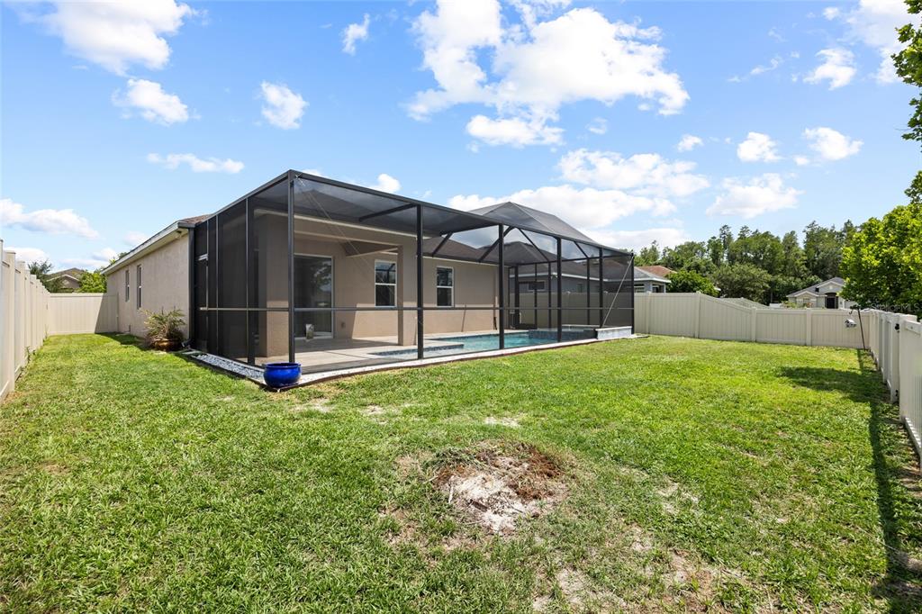 3851 Pacente Loop Wesley Chapel, FL 33543 - Photo 33 of 38
