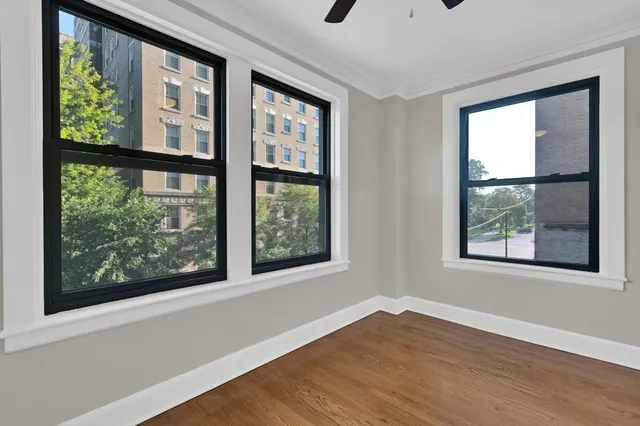 $230,000 | 1755 East 55th Street, Unit 301, Chicago, IL 60615